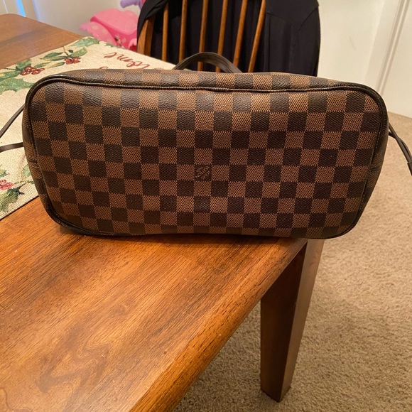 ❌SOLD ❌Louis Vuitton Damier Ebene Neverfull MM - Picture 3 of 8